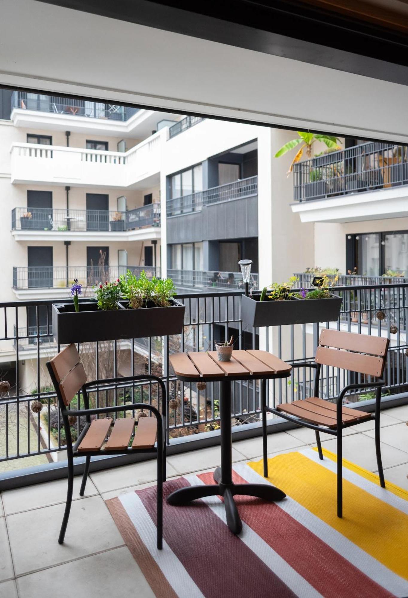 Serenite Totale : Ensoleille Apartment